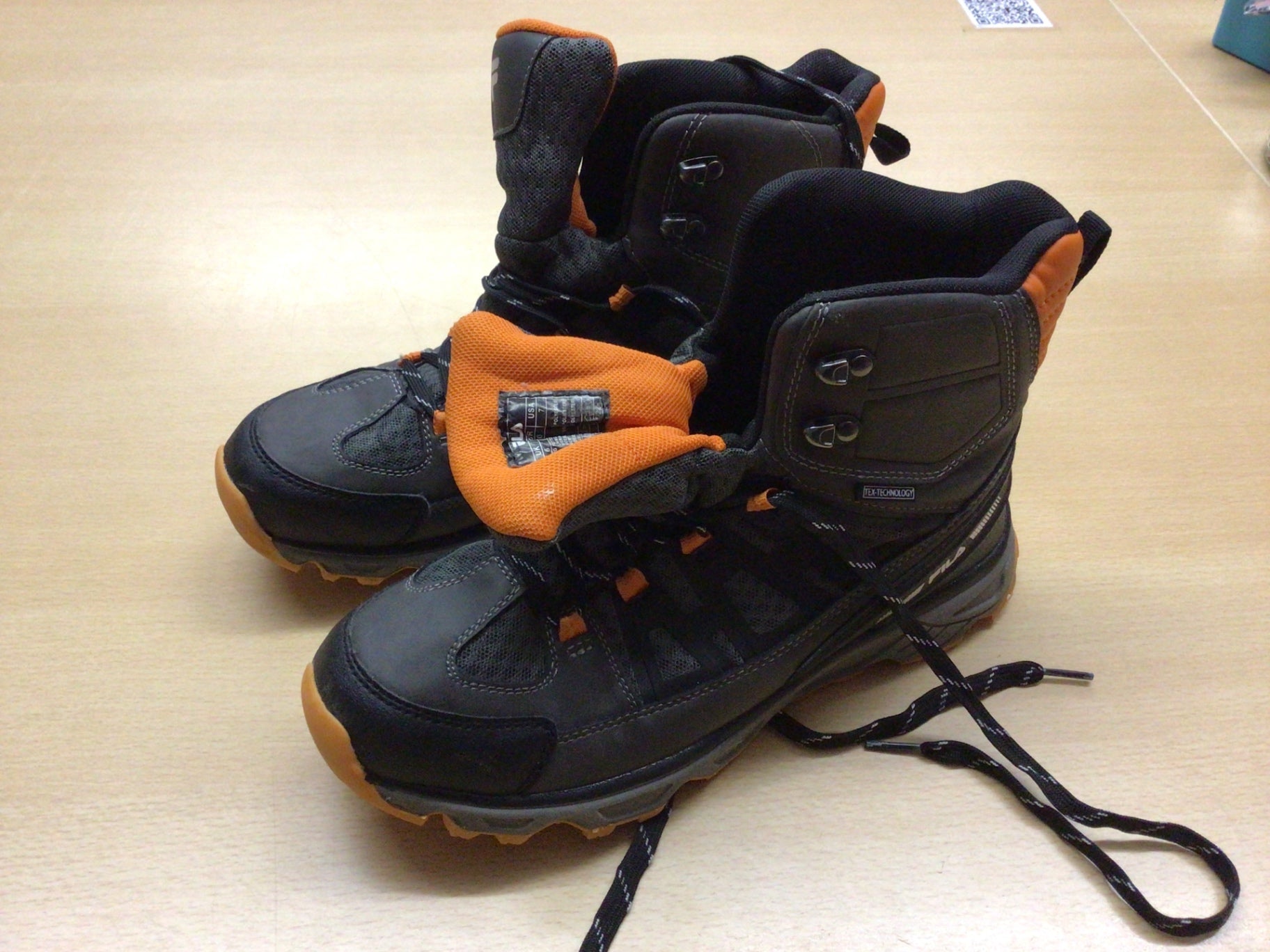Fila Wanderschuhe 40 Schwarz