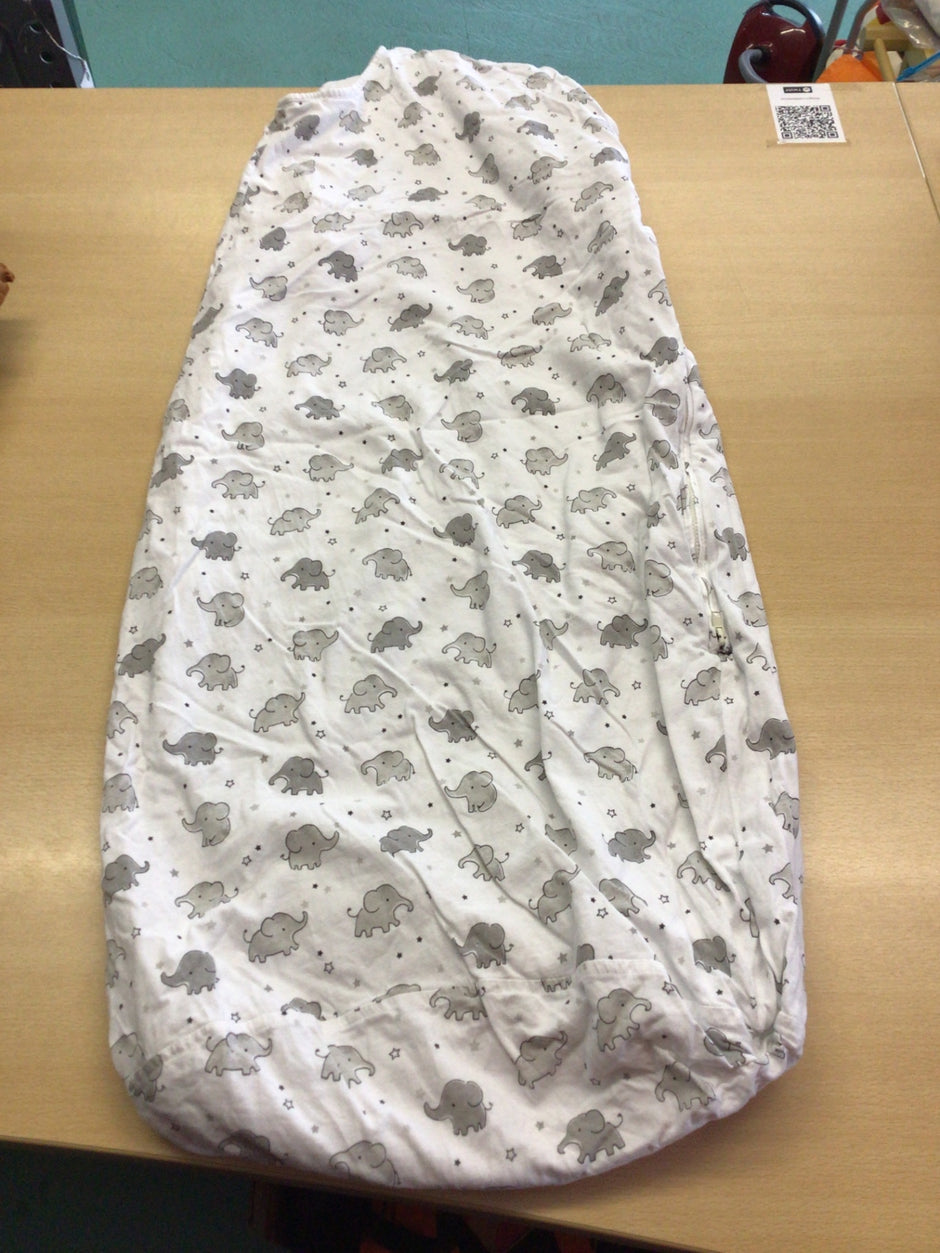 Schlafsack Weiß mit grauen Elefantenmuster