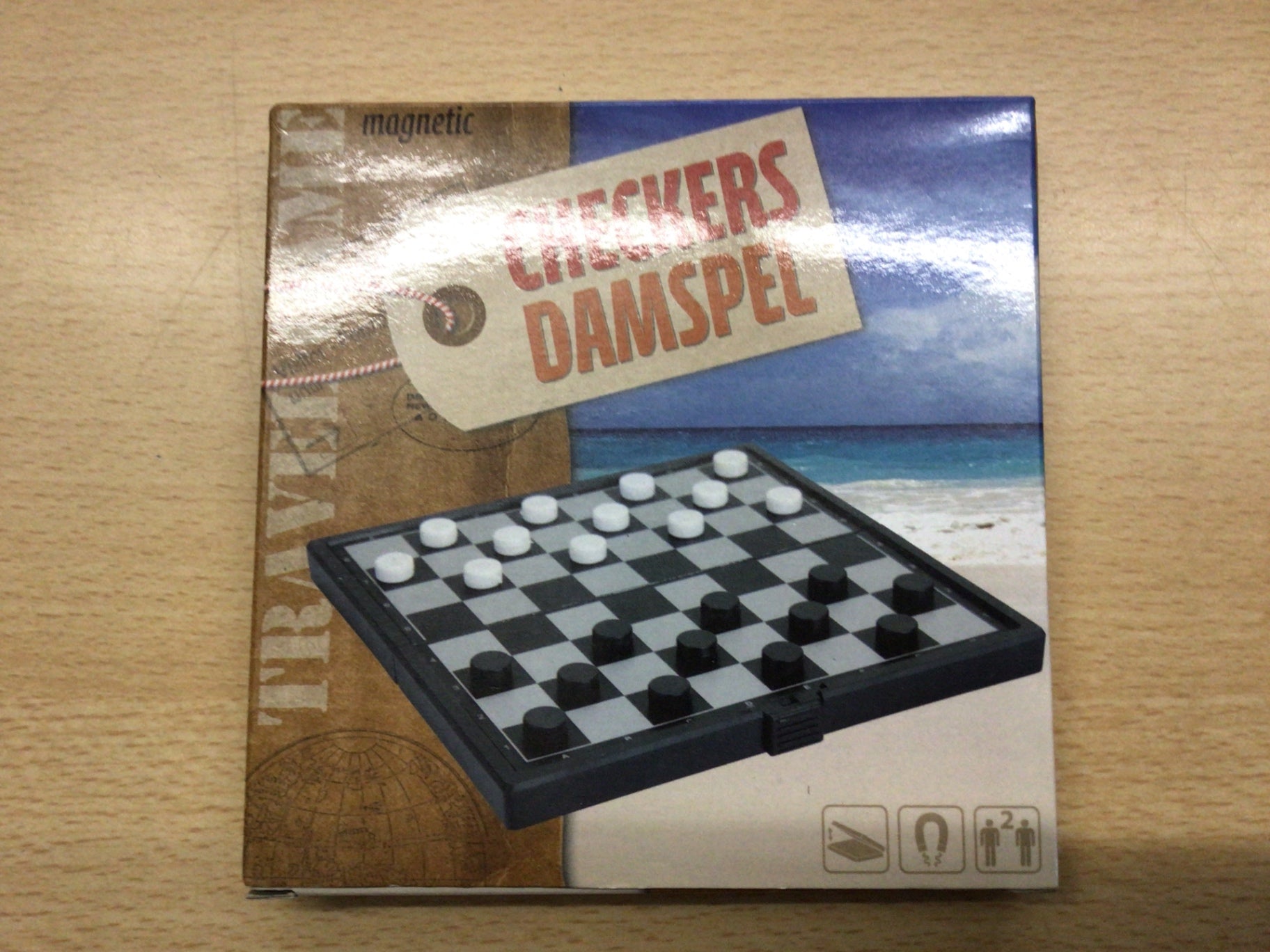 Reisespiel Schwarz, Weiß