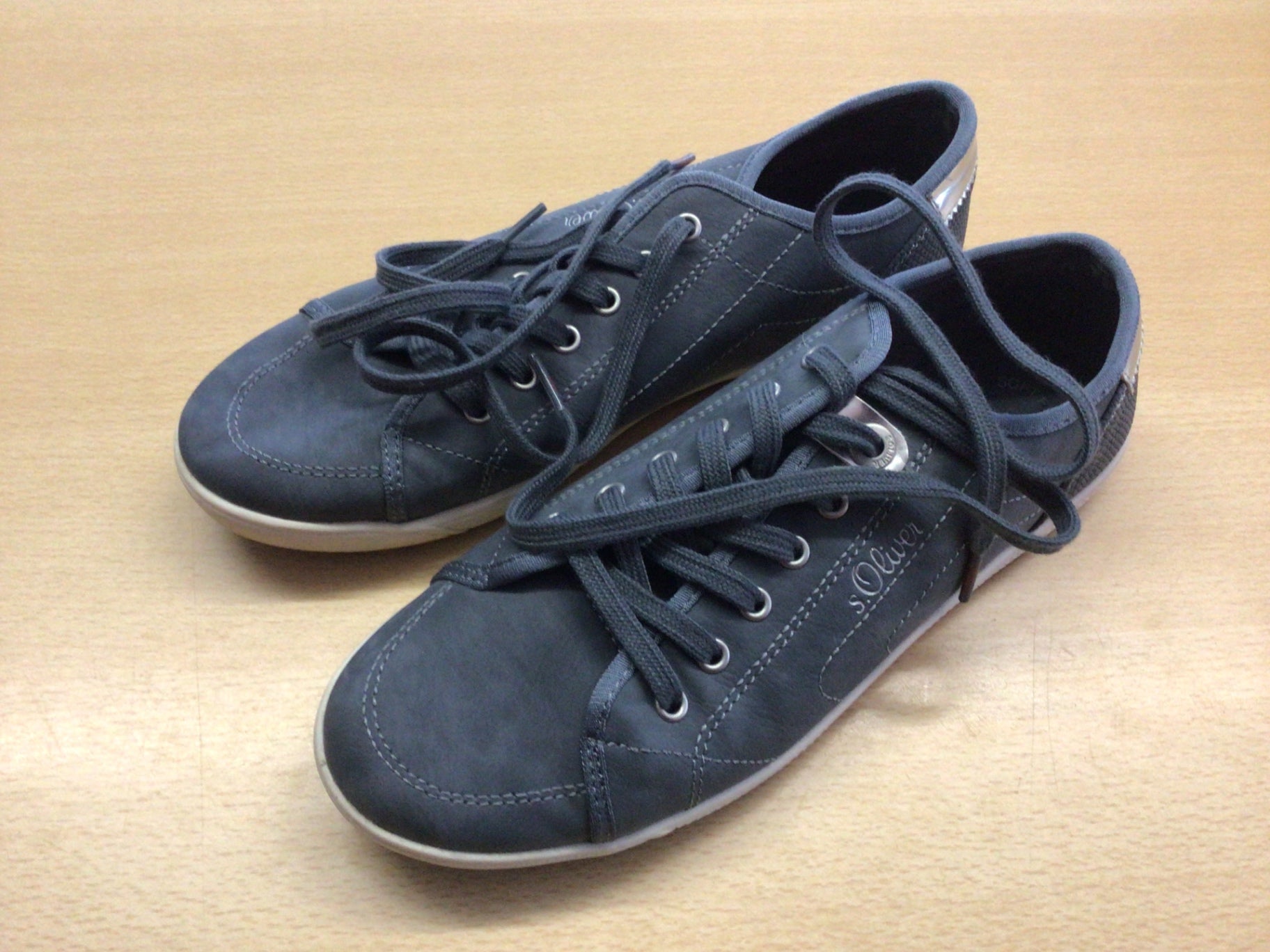 s.Oliver Sneaker 39 Dunkelblau