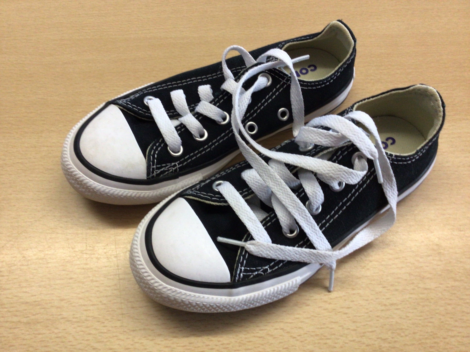 Converse Sneaker 29 Schwarz und Weiß