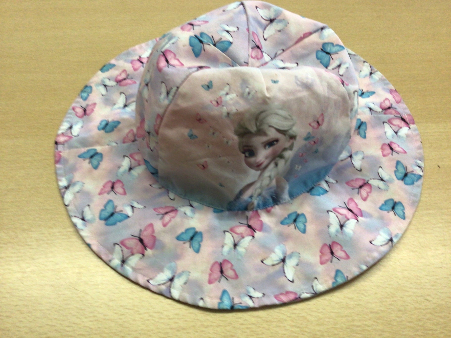 Sommerhut 110/116 Pink, Blau, Weiß