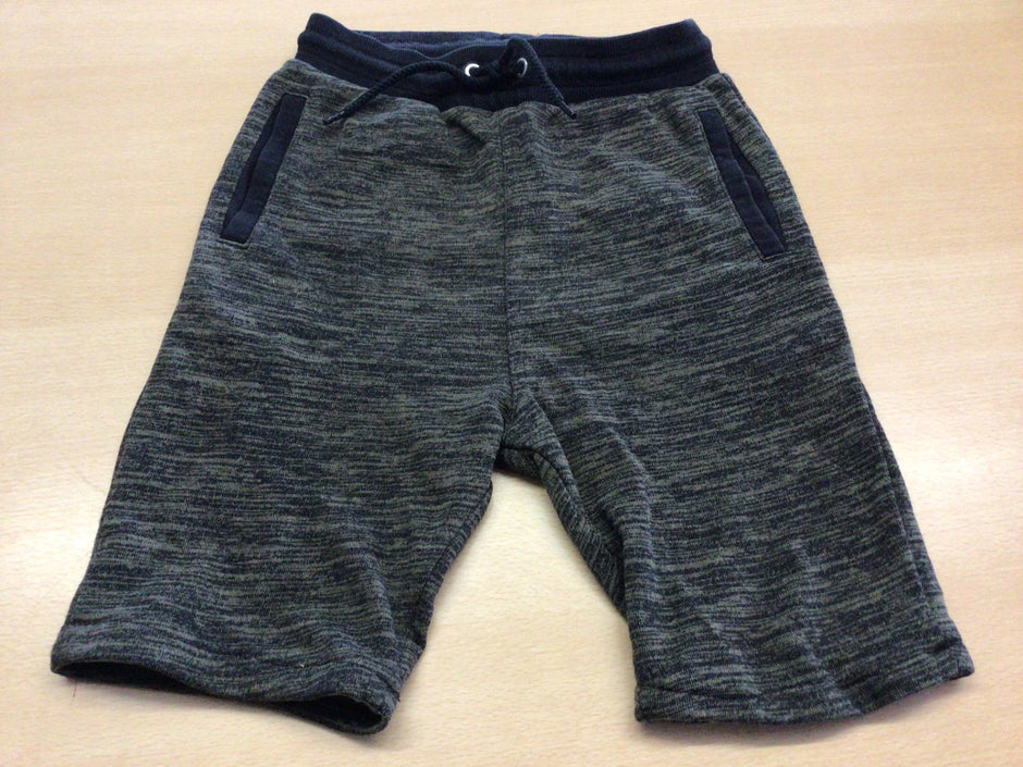  Shorts 134 Grau-Schwarz
