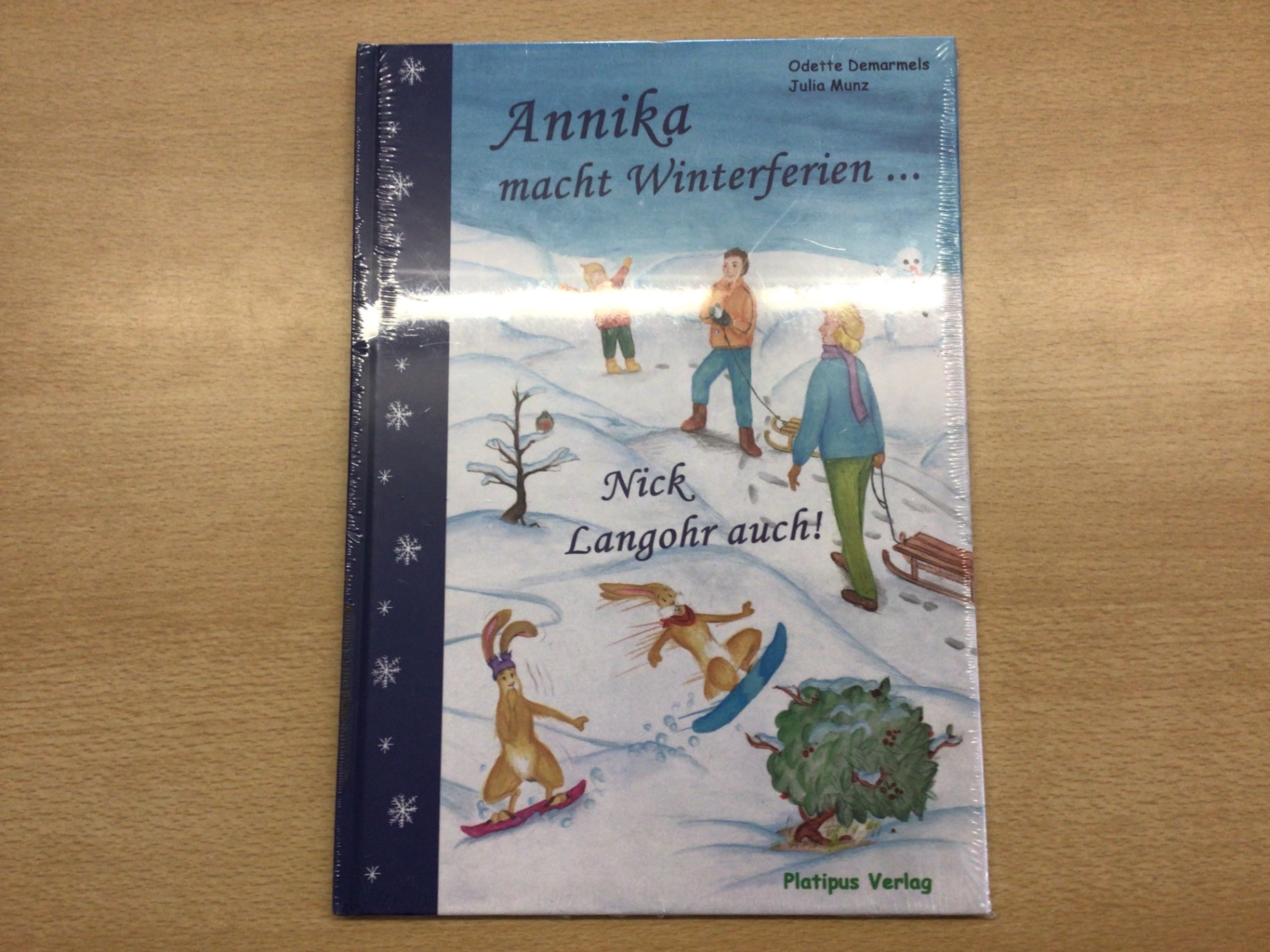 Platipus Verlag Buch Annika macht Winterferien… Bunt