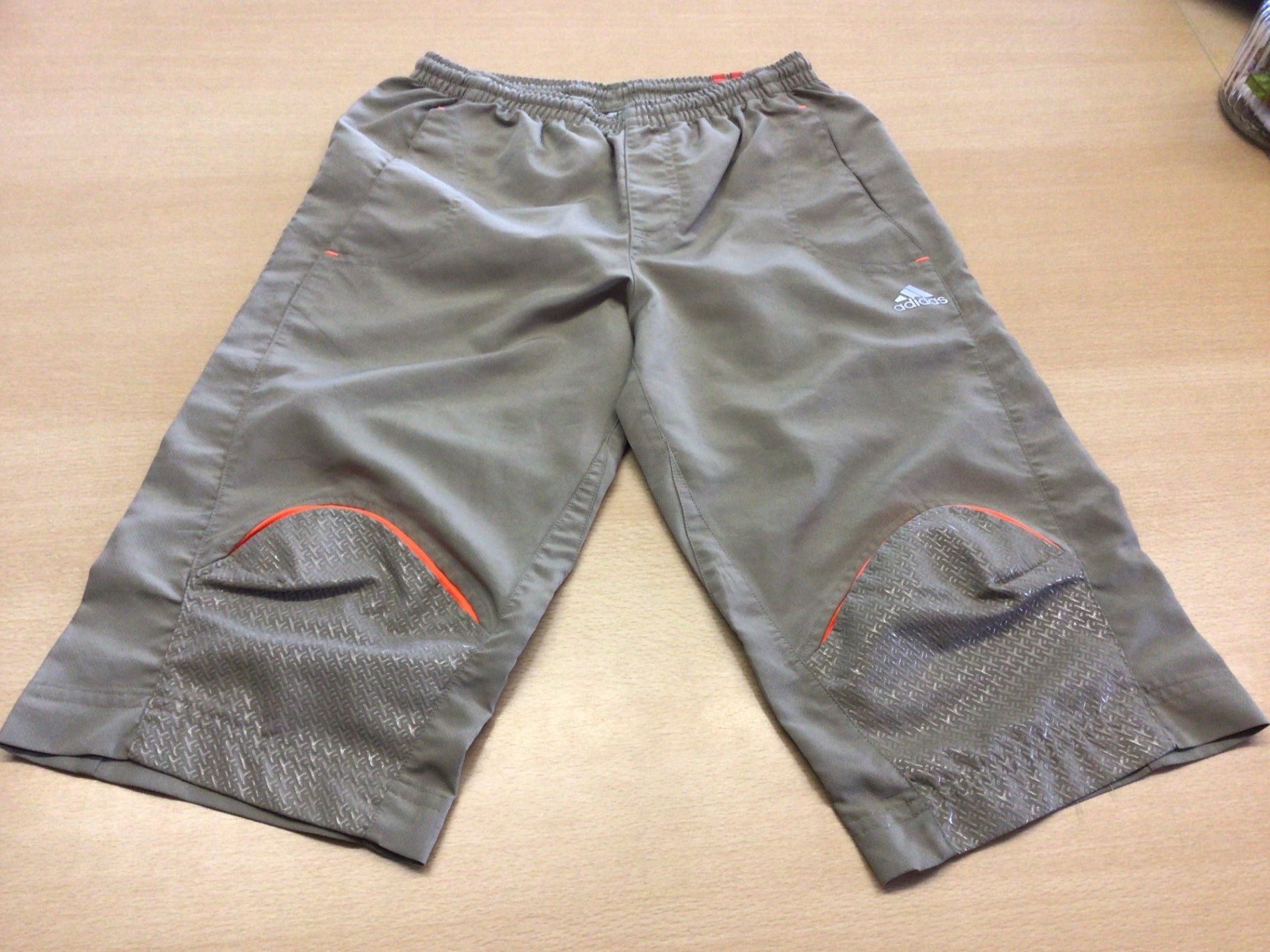 adidas Shorts Beige