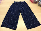  Sommerhose 134/140 Dunkelblau mit weißen Punkten