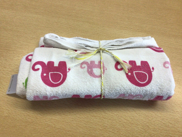 Windel Weiß, mit pinken Elefantenmuster
