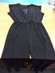 Jumpsuit 38 Schwarz mit weißen Punkten
