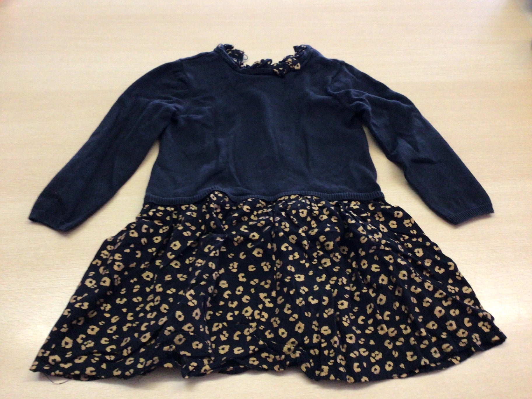  Kleid 98/104 Schwarz