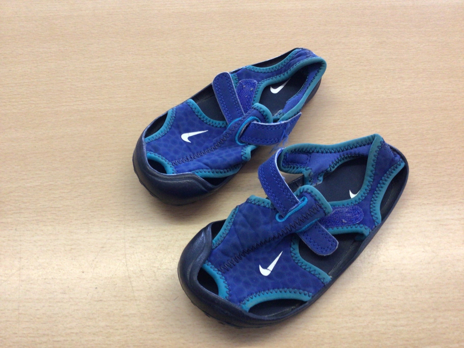 Nike Sandalen 24 Blau