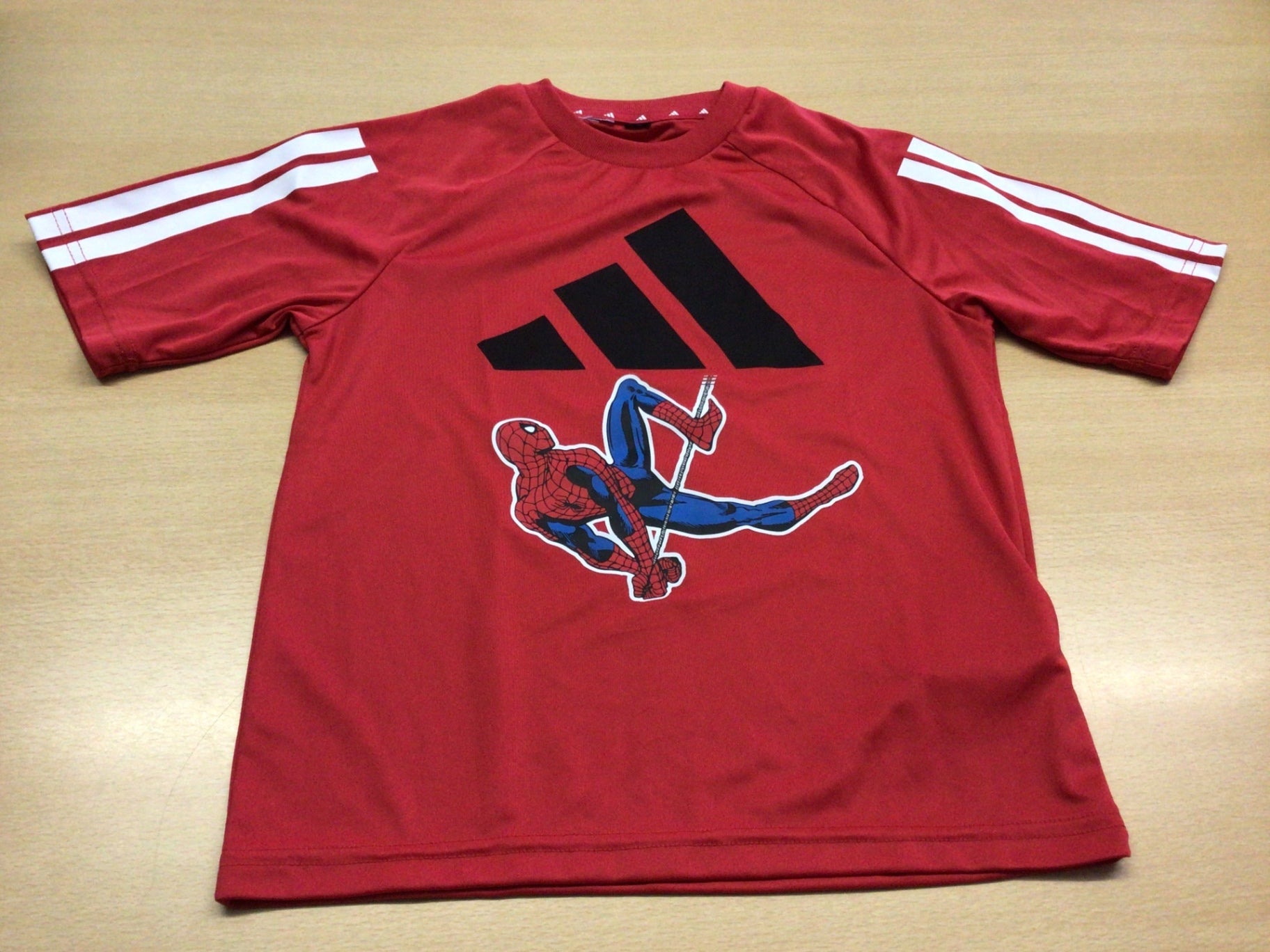 adidas Sport-Shirt 122/128 Rot