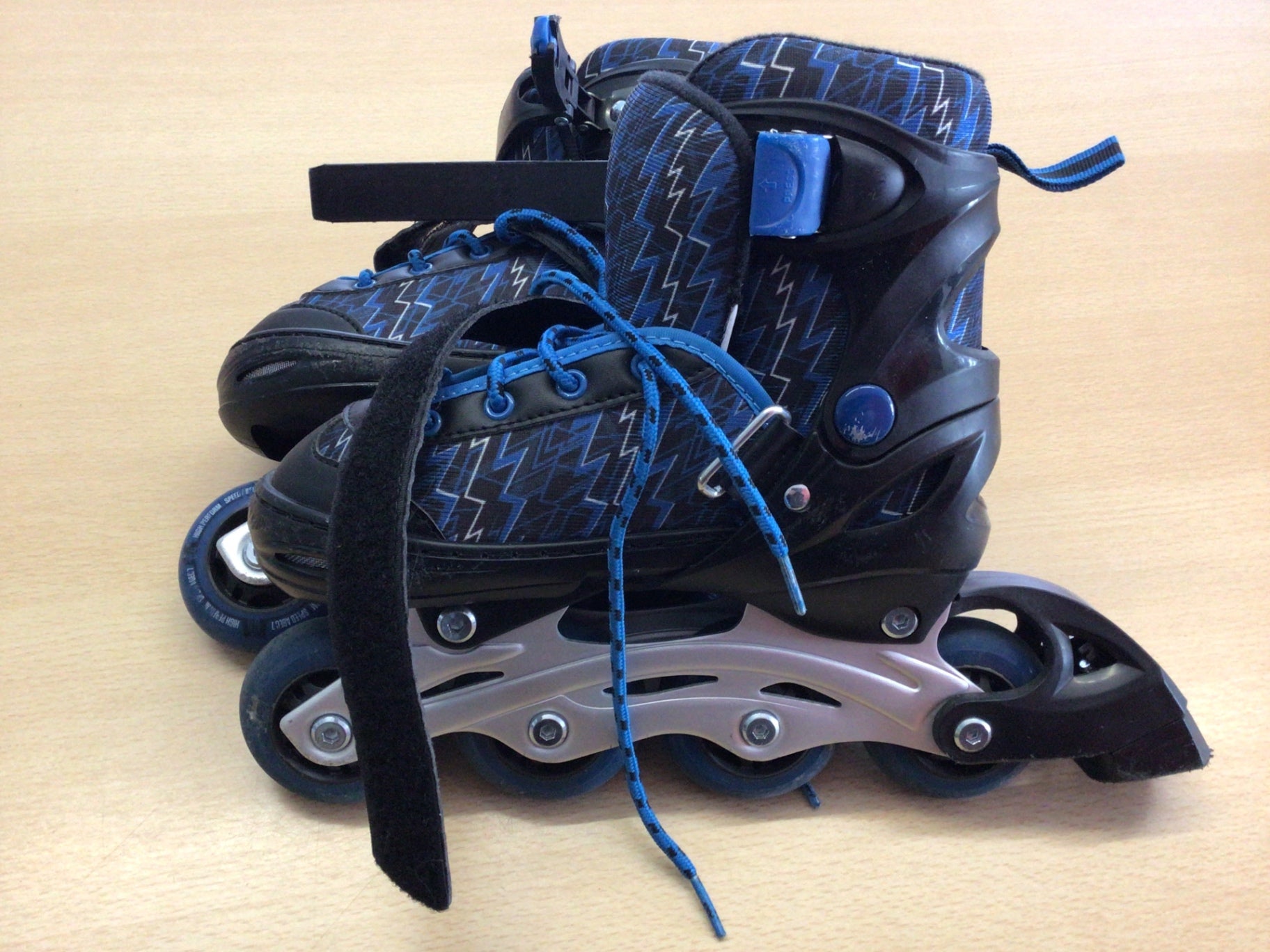  Skates 29 - 32 Blau, Schwarz, Grau