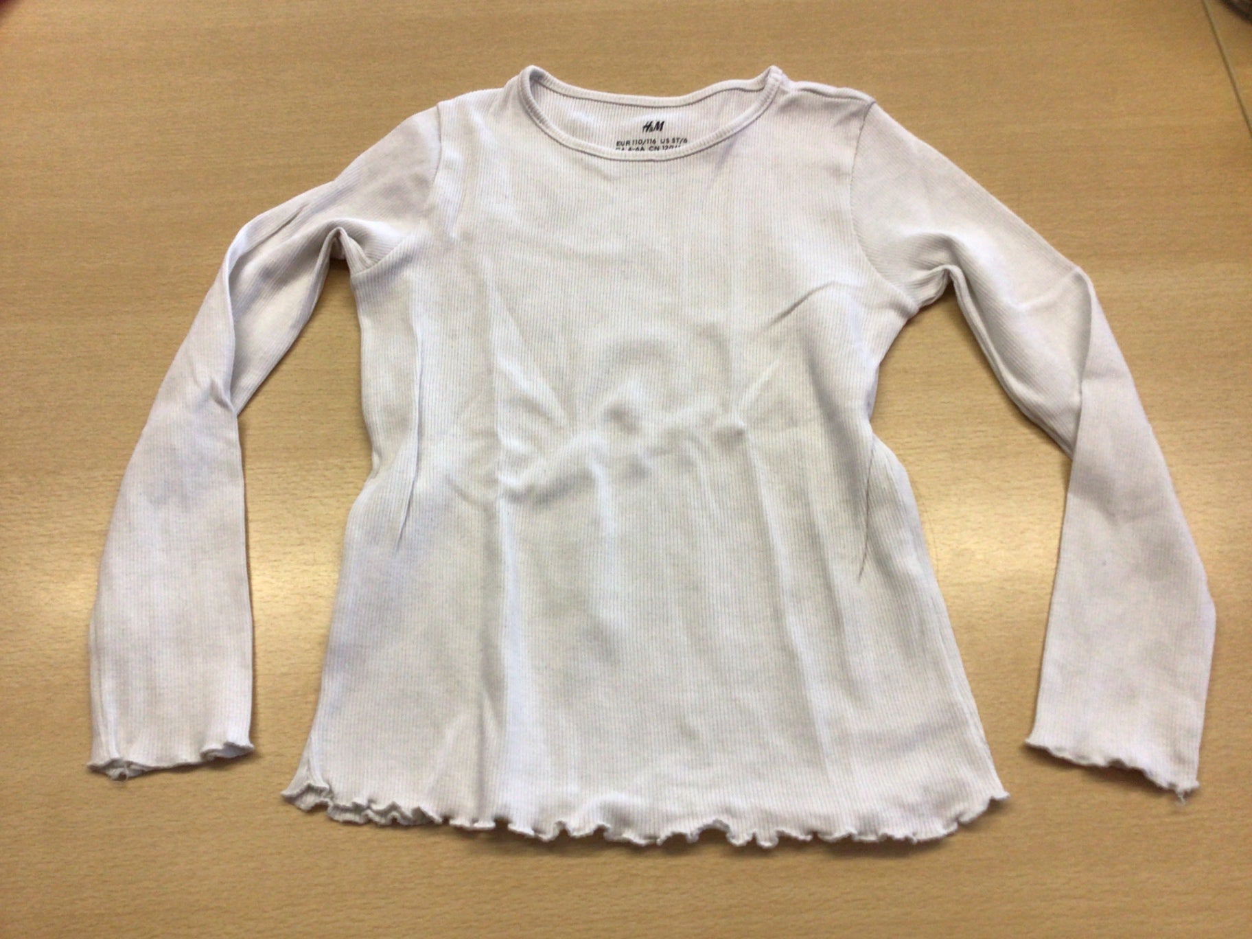 H&M Langarmshirt 110/116 Hellbeige