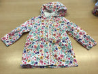 Regenjacke 98/104 Weiß mit buntem Blumenmuster (rot, gelb, blau, grün)
