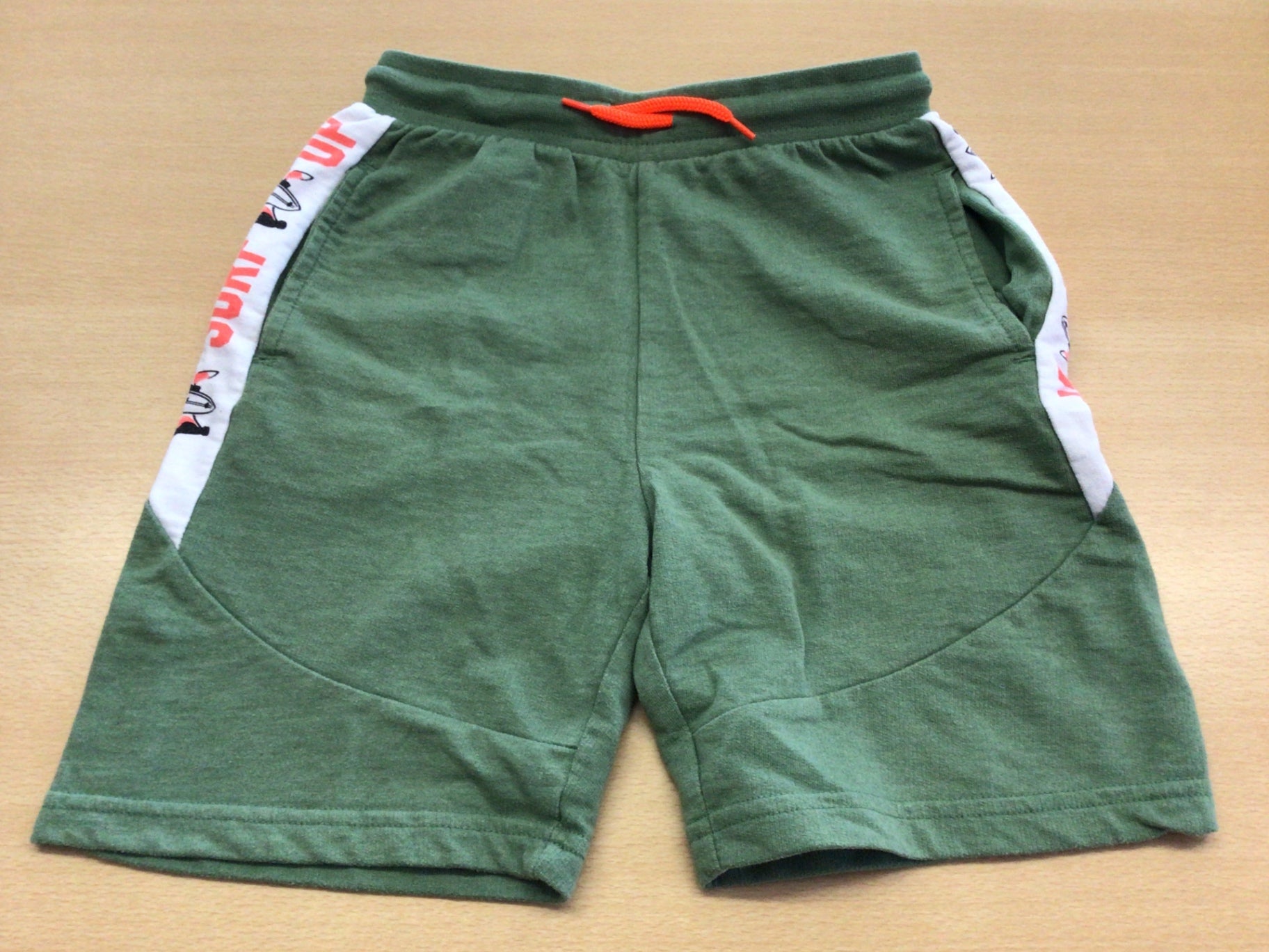 Shorts 122 Grün