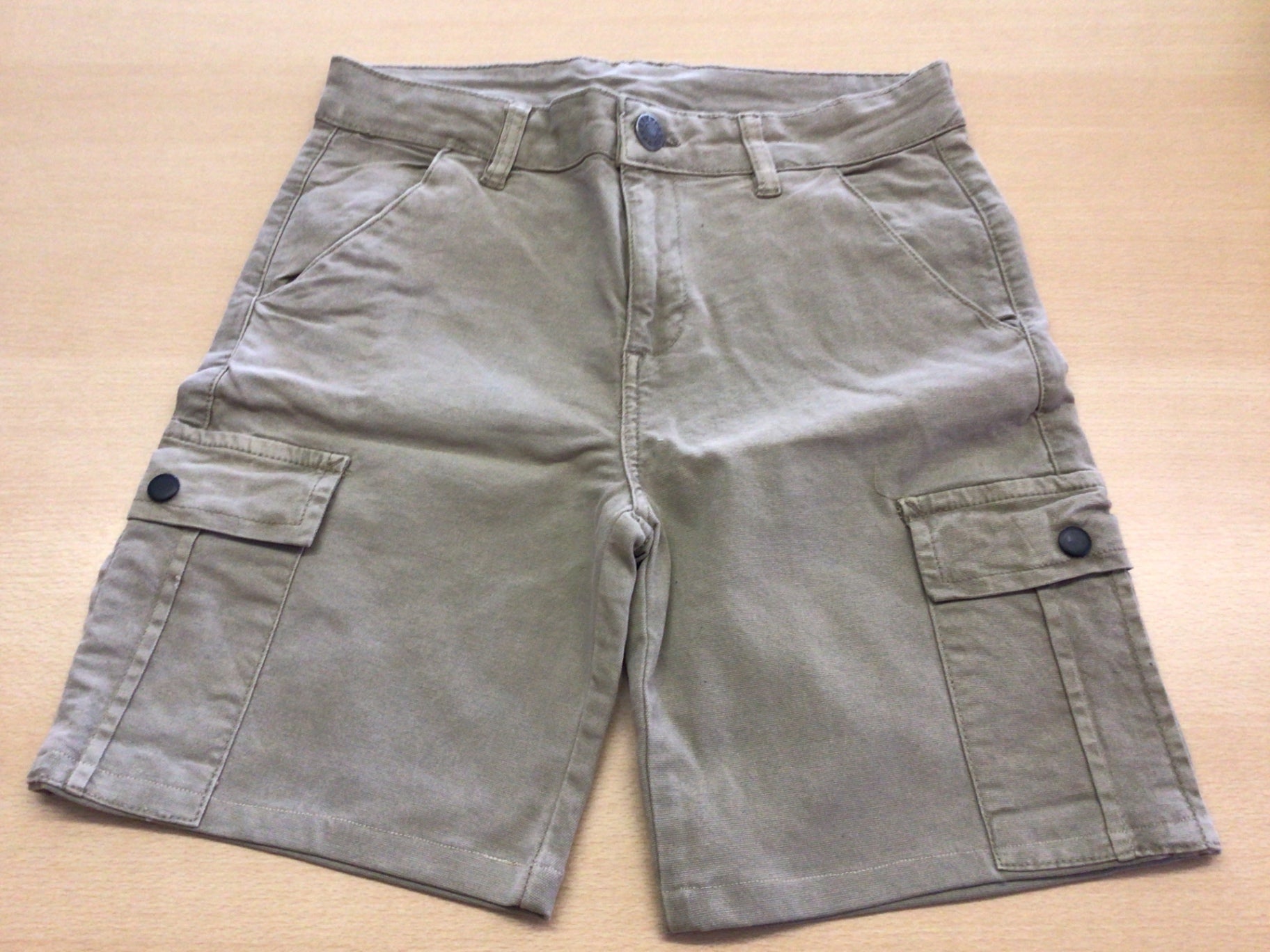 YFK Shorts 158 Beige