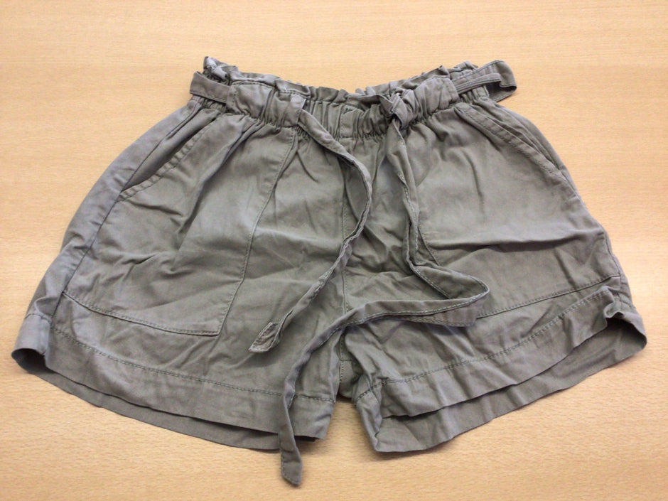 Shorts 146/152 Grau