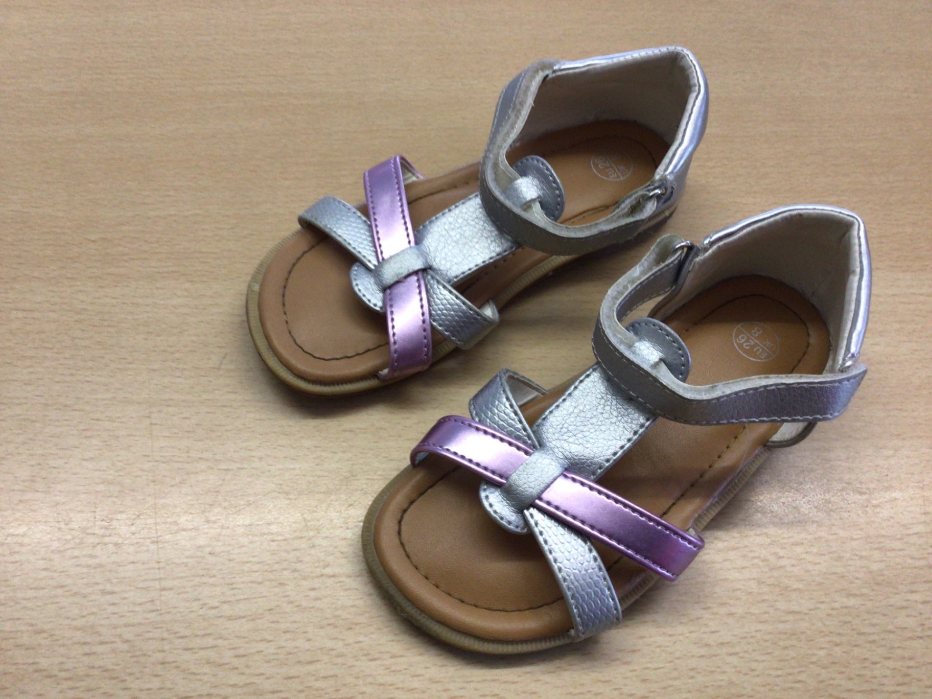 Sandalen 26 Silber, Lila