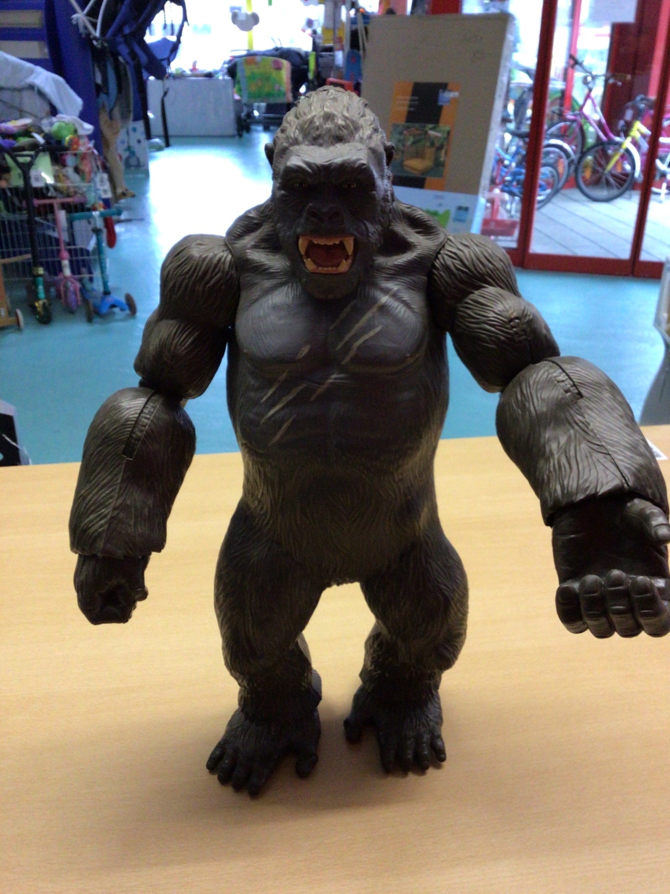 Spielzeug King Kong Braun und Schwarz