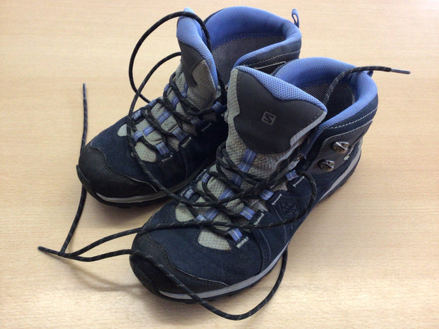 Salomon Wanderschuhe 39 1/3 Blau und Schwarz