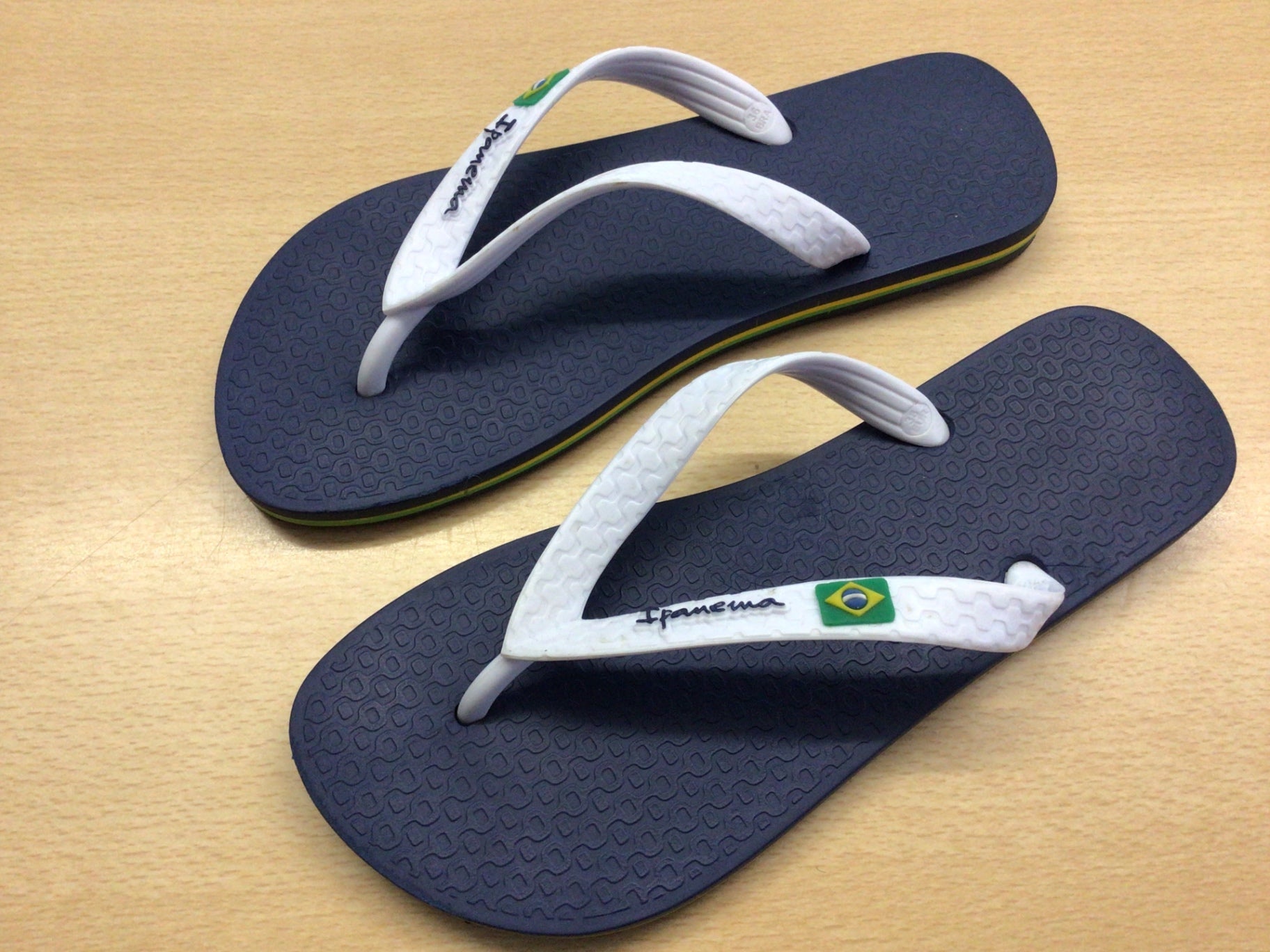 Ipanema Flip-Flops 36/38 Dunkelblau und Weiß