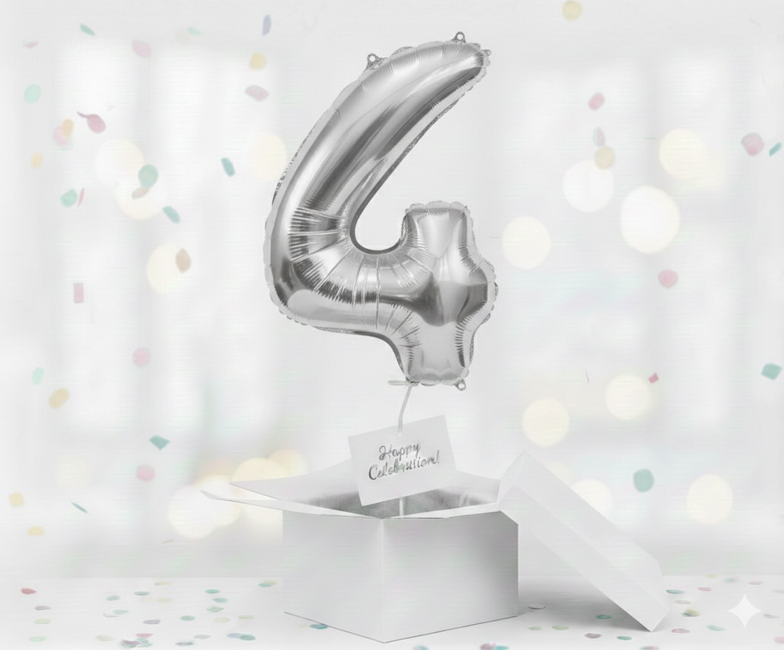 Folienballon Nummer 4, silber, 85 cm